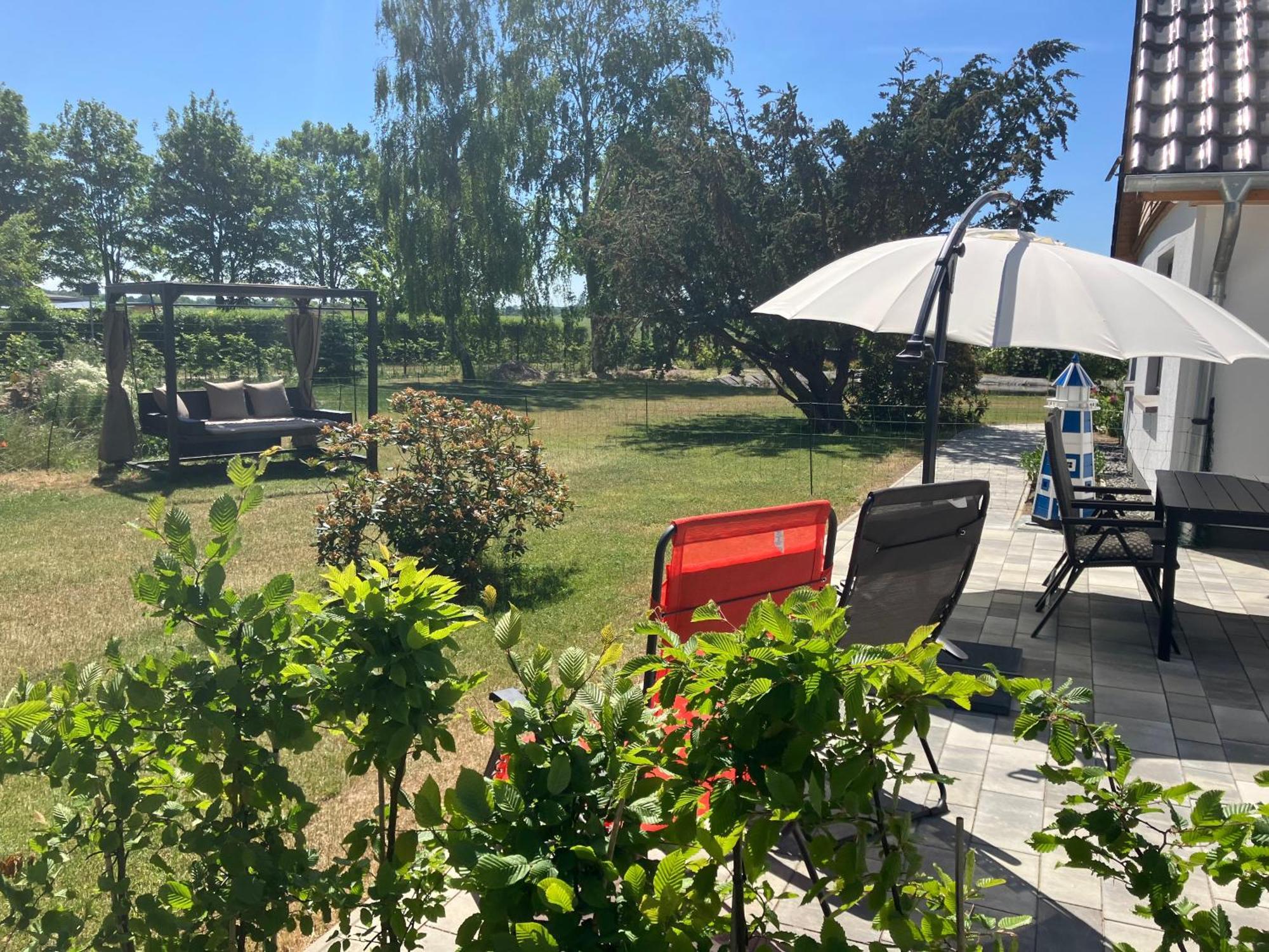 Sundhagen-Niederhof Grosse 4 Sterne Ferienwohnung Beim Boddenstrand מראה חיצוני תמונה